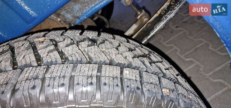 Грузопассажирский фургон Volkswagen LT 2003 в Львове