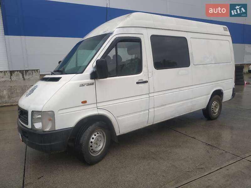 Грузовой фургон Volkswagen LT 2006 в Броварах