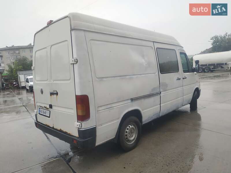 Грузовой фургон Volkswagen LT 2006 в Броварах