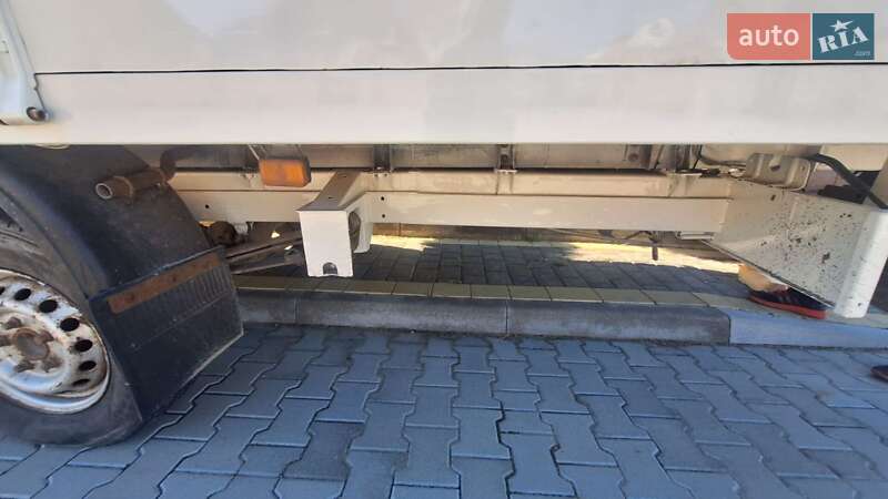 Грузовой фургон Volkswagen LT 2006 в Ковеле