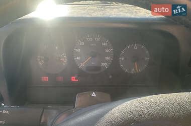 Грузовой фургон Volkswagen LT 2000 в 