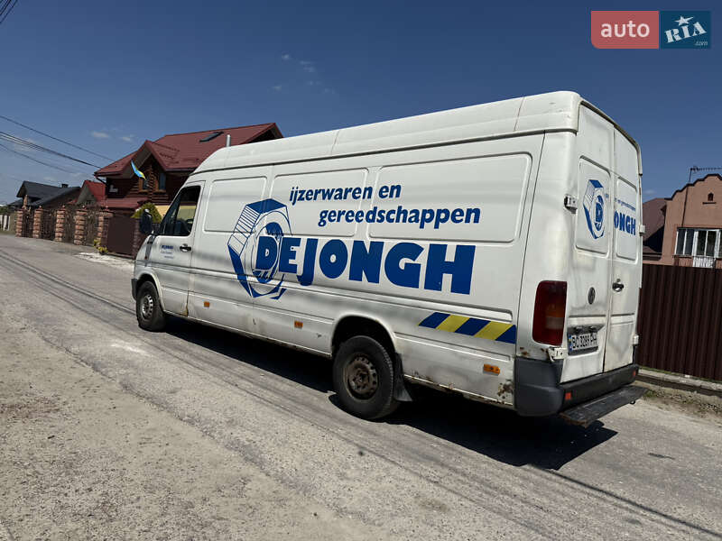 Вантажний фургон Volkswagen LT 2003 в Львові