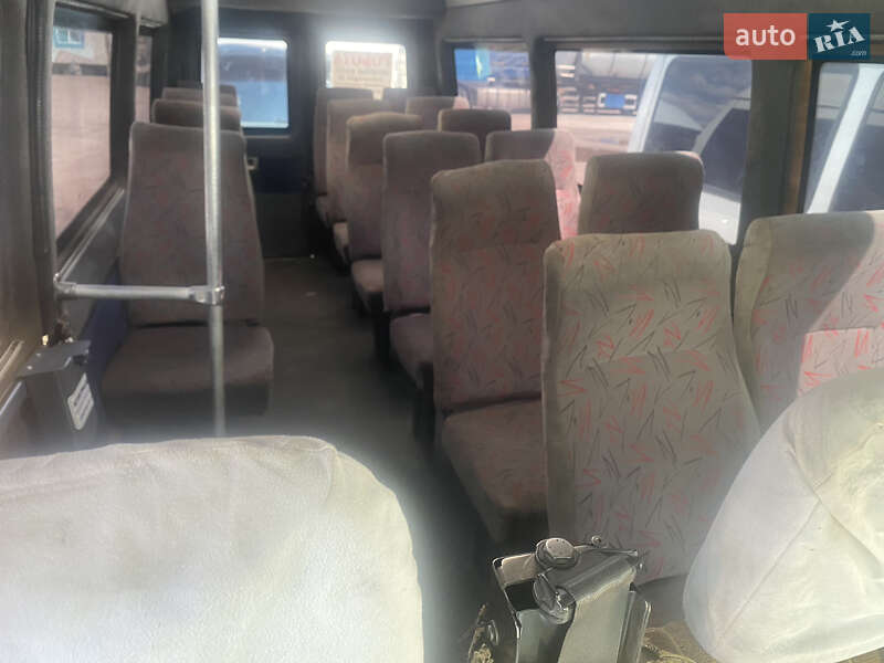 Міський автобус Volkswagen LT 2003 в Дніпрі