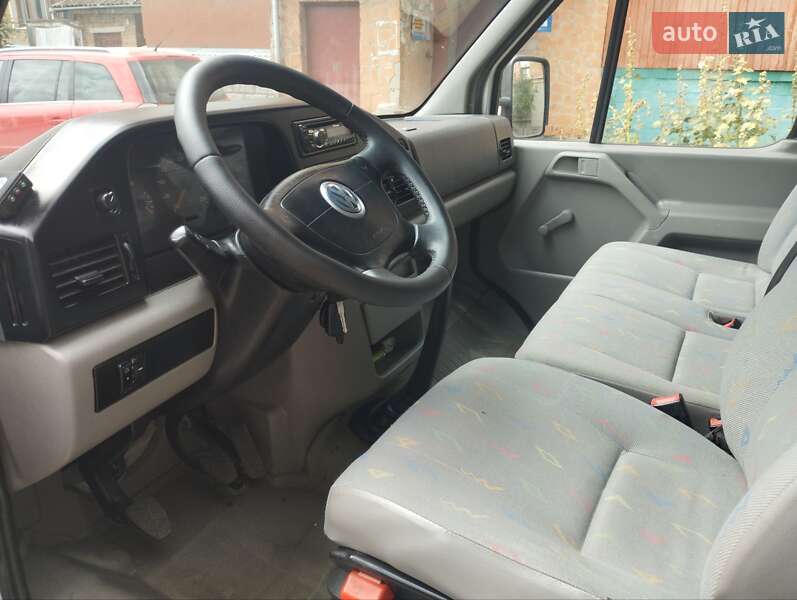 Вантажний фургон Volkswagen LT 2006 в Рівному