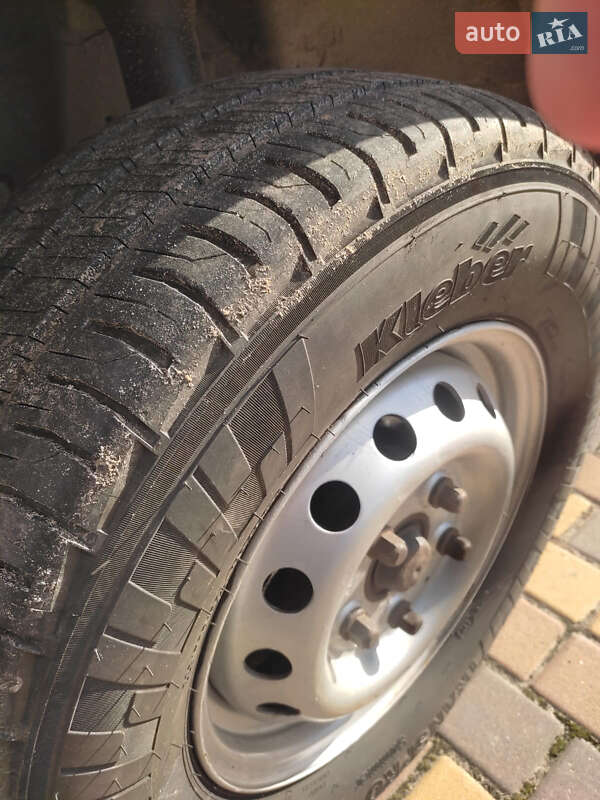 Эвакуатор Volkswagen LT 1999 в Дубровице фото 11 Эвакуатор Volkswagen LT 1999 в Дубровице