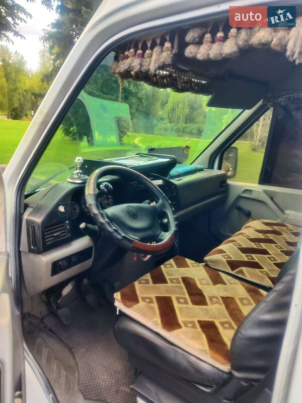 Грузовой фургон Volkswagen LT 2005 в Гатном фото 10 Грузовой фургон Volkswagen LT 2005 в Гатном