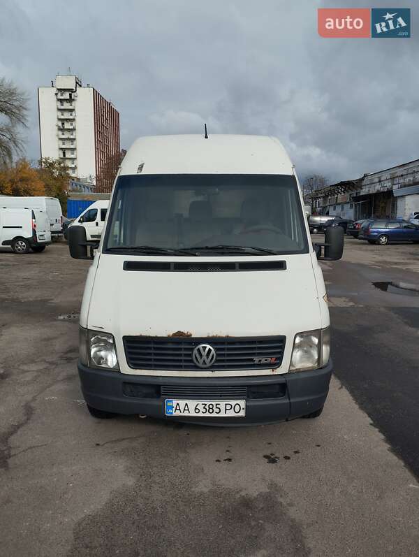 Грузовой фургон Volkswagen LT 2002 в Киеве