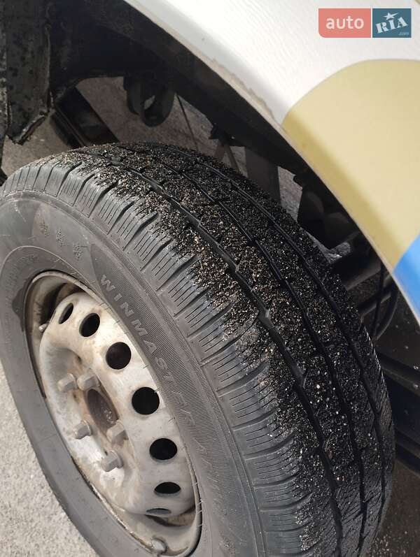 Грузовой фургон Volkswagen LT 2002 в Киеве