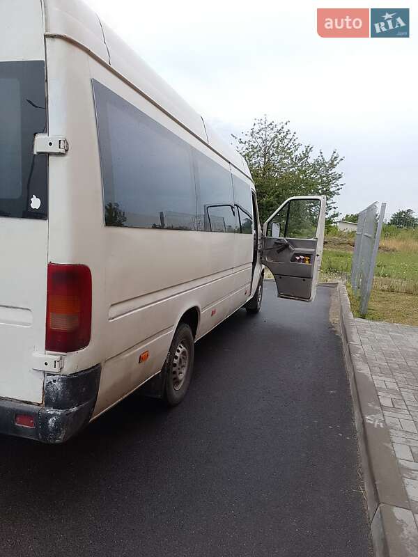 Приміський автобус Volkswagen LT 2001 в Тернополі