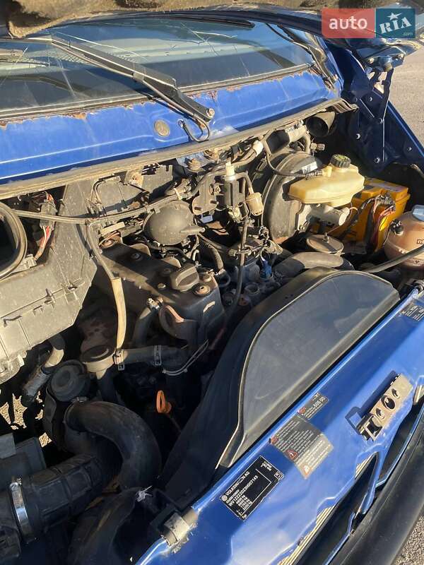 Грузовой фургон Volkswagen LT 2002 в Высокополье