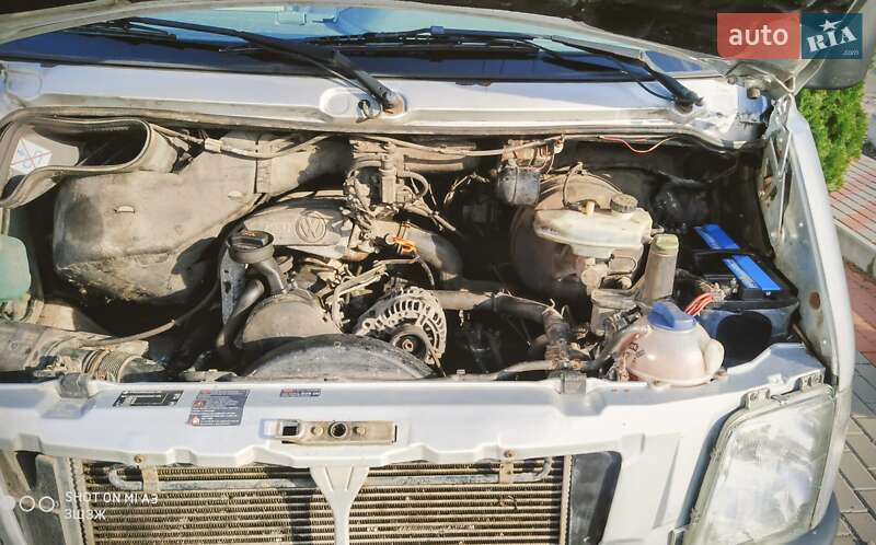 Микроавтобус Volkswagen LT 2004 в Киеве