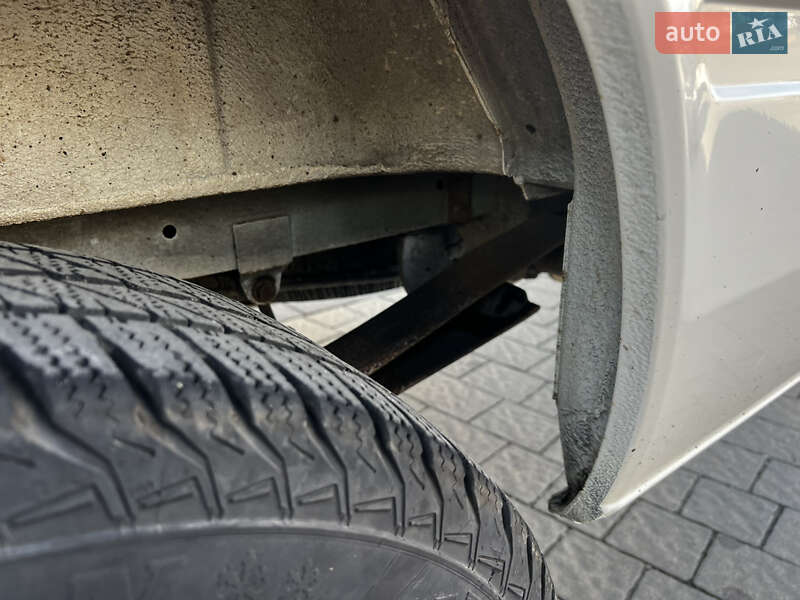 Грузовой фургон Volkswagen LT 2005 в Коломые