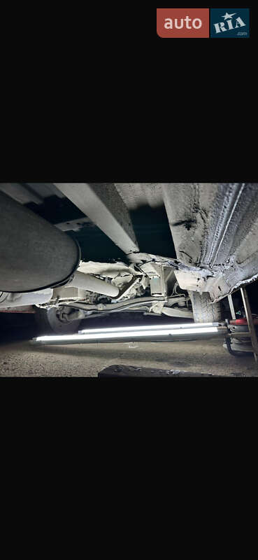 Грузовой фургон Volkswagen LT 2004 в Виннице