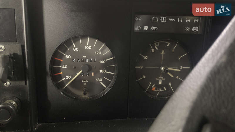 Грузовой фургон Volkswagen LT 1993 в Ярмолинцах