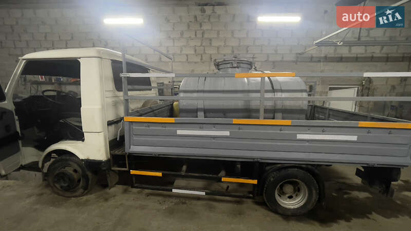 Грузовой фургон Volkswagen LT 1993 в Ярмолинцах