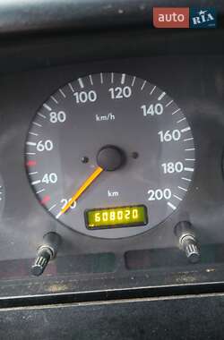 Грузовой фургон Volkswagen LT 2003 в Киеве