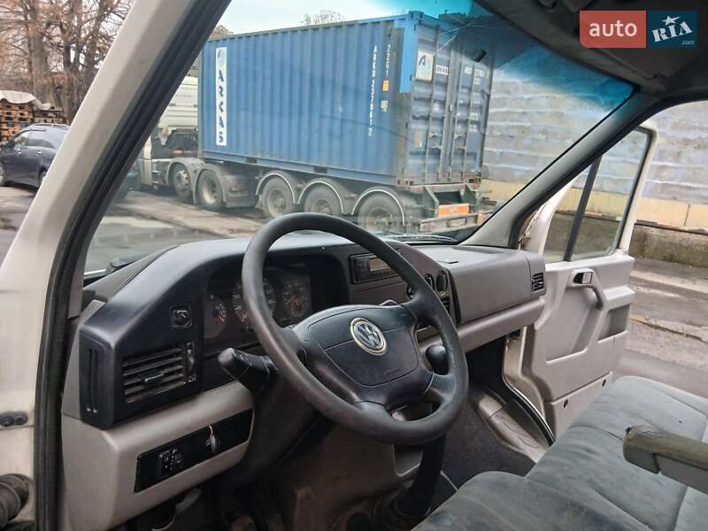 Грузовой фургон Volkswagen LT 2003 в Киеве
