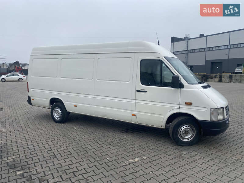 Вантажний фургон Volkswagen LT 2005 в Івано-Франківську