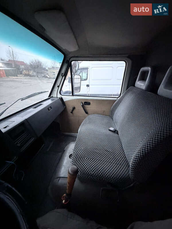 Вантажний фургон Volkswagen LT 1991 в Києві
