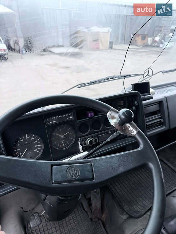 Вантажний фургон Volkswagen LT 1994 в Києві