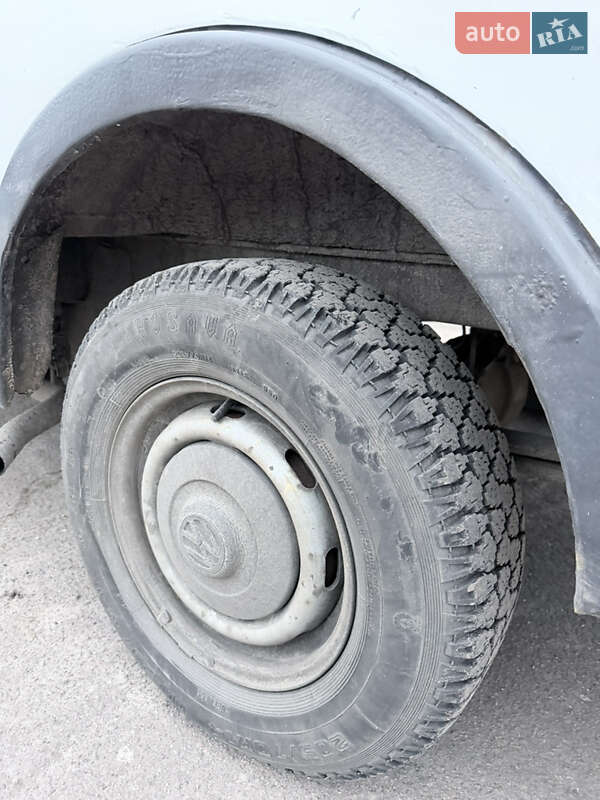 Вантажний фургон Volkswagen LT 1994 в Києві