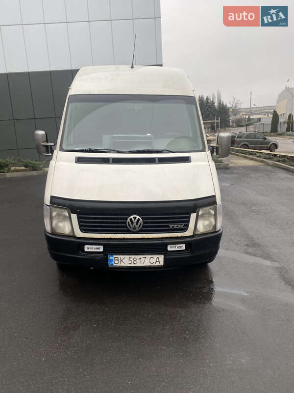Вантажний фургон Volkswagen LT 1998 в Харкові