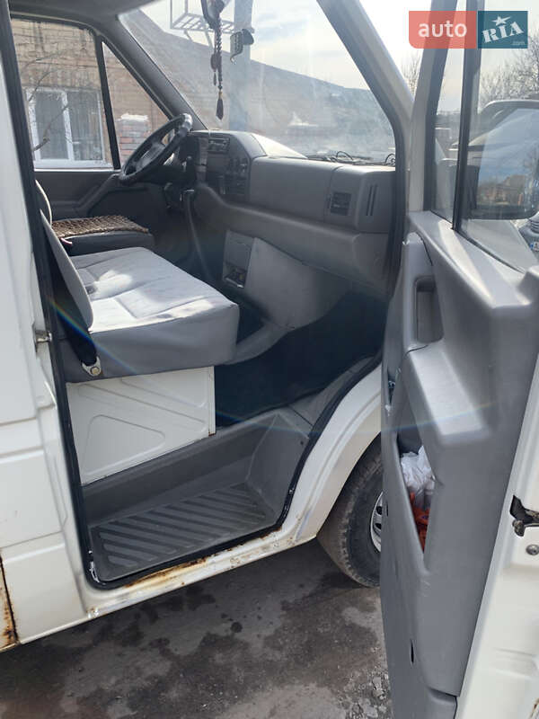 Грузовой фургон Volkswagen LT 1999 в Бердичеве