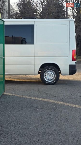 Грузопассажирский фургон Volkswagen LT 2006 в Днепре