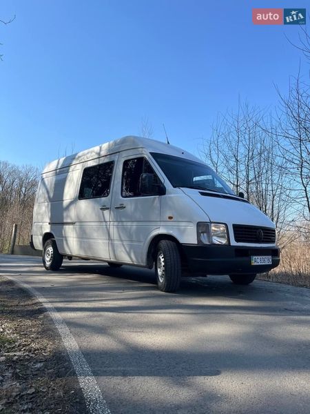 Грузовой фургон Volkswagen LT 2004 в Луцке