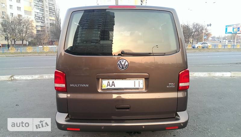 Минивэн Volkswagen Multivan 2012 в Киеве