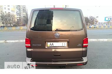 Минивэн Volkswagen Multivan 2012 в 