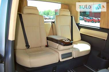 Минивэн Volkswagen Multivan 2013 в Киеве