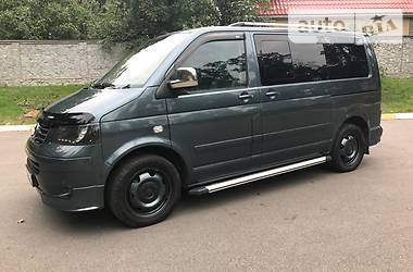 Минивэн Volkswagen Multivan 2006 в Буче