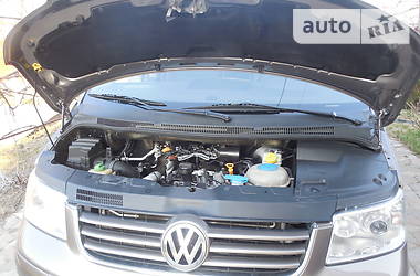 Минивэн Volkswagen Multivan 2009 в Ровно