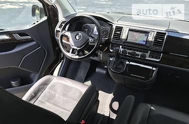 Мінівен Volkswagen Multivan 2017 в Дніпрі