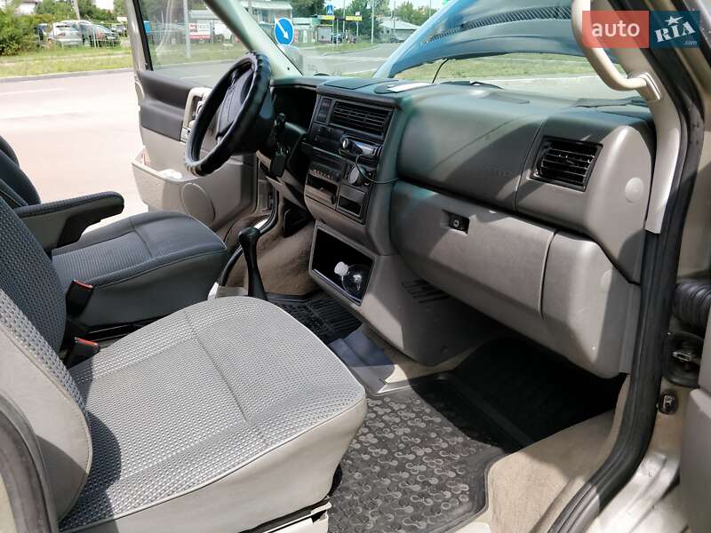 Минивэн Volkswagen Multivan 1998 в Киеве