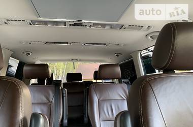 Мінівен Volkswagen Multivan 2010 в 
