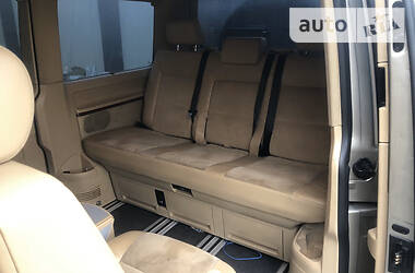 Мінівен Volkswagen Multivan 2009 в 