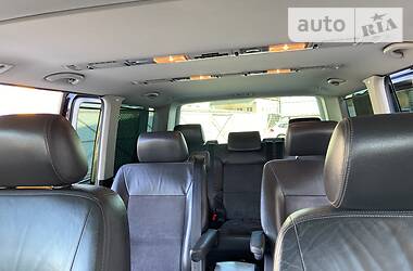 Мінівен Volkswagen Multivan 2010 в 