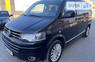 Мінівен Volkswagen Multivan 2010 в 
