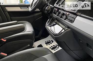 Мінівен Volkswagen Multivan 2019 в 