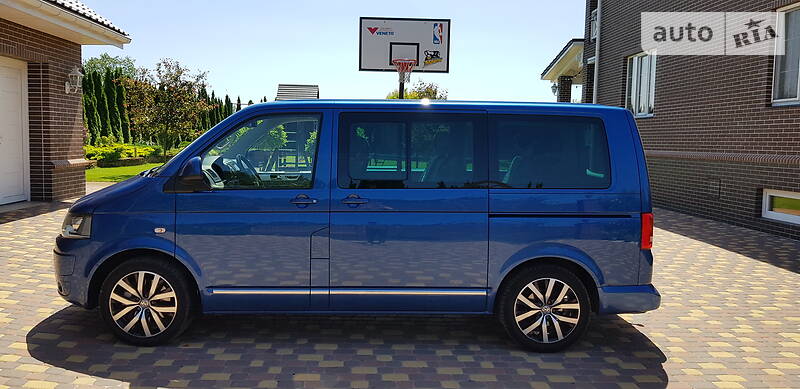 Минивэн Volkswagen Multivan 2013 в Черкассах