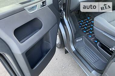 Універсал Volkswagen Multivan 2014 в 