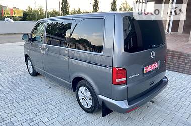 Минивэн Volkswagen Multivan 2014 в Ровно