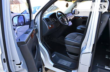 Минивэн Volkswagen Multivan 2013 в Днепре