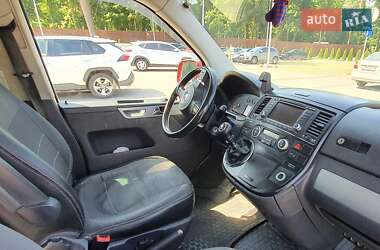Минивэн Volkswagen Multivan 2003 в 