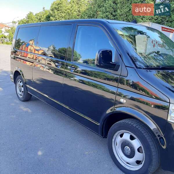 Минивэн Volkswagen Multivan 2009 в Ужгороде
