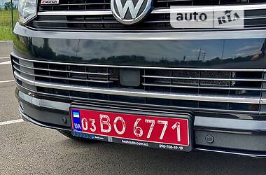 Универсал Volkswagen Multivan 2017 в Ровно