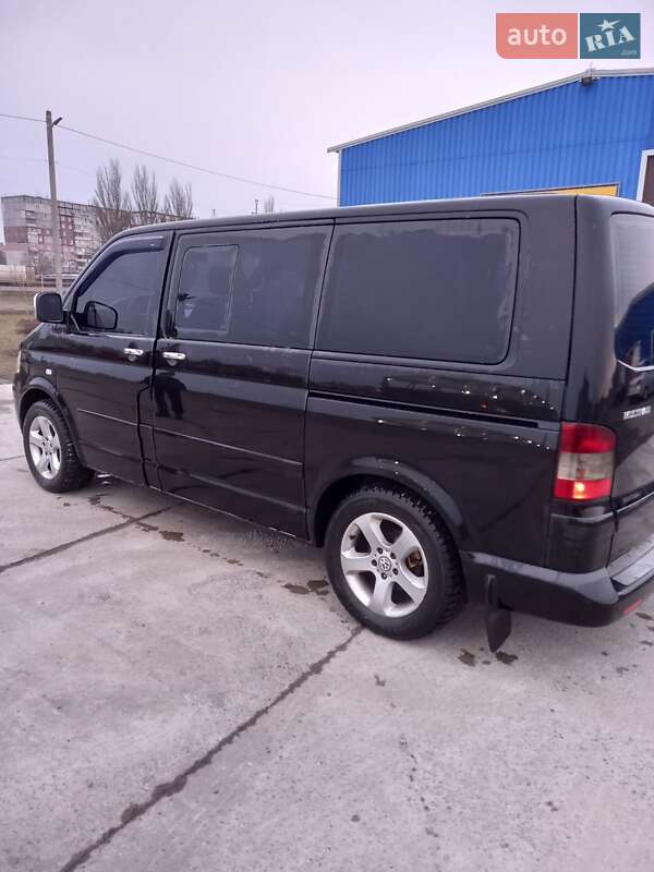 Минивэн Volkswagen Multivan 2005 в Днепре