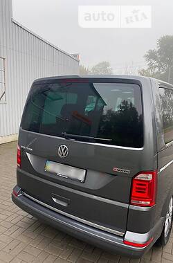 Мінівен Volkswagen Multivan 2018 в Чернігові